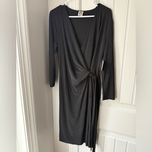 Anne Klein Elegant Black Wrap Dress
